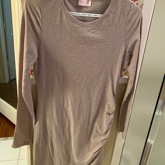 Pink Lily Dresses & Skirts - Long sleeve taupe dress